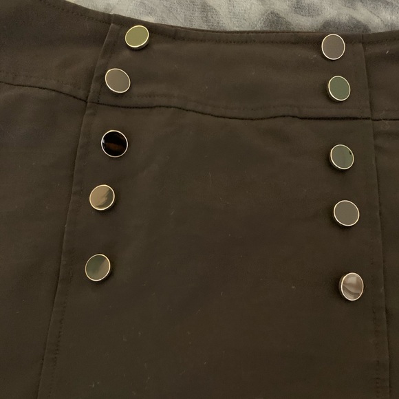 Harve Benard Pencil Skirt - Picture 2 of 5